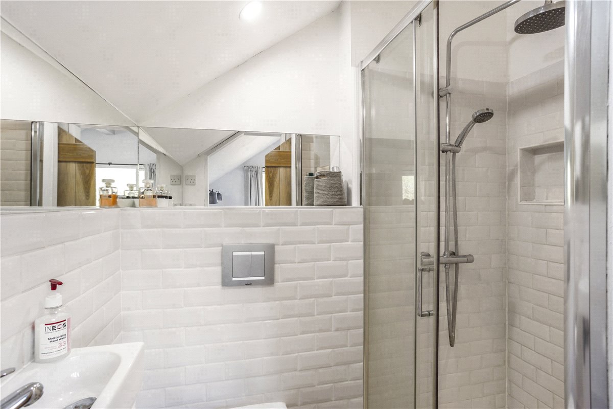 3 bedroom house, The Street, All Cannings SN10 - Available