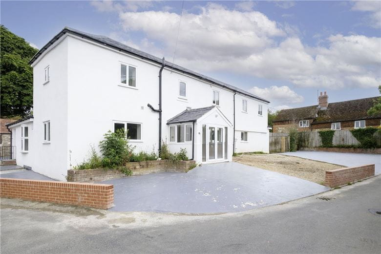 4 bedroom house, Ogbourne St. George, Marlborough SN8 - Available