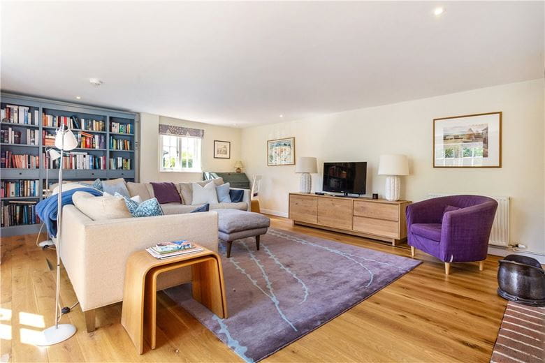 4 bedroom house, Cuckoo's Knob, Wootton Rivers SN8 - Available