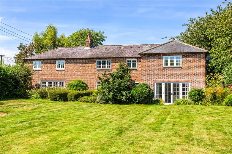 4 bedroom house, Cuckoo's Knob, Wootton Rivers SN8 - Available