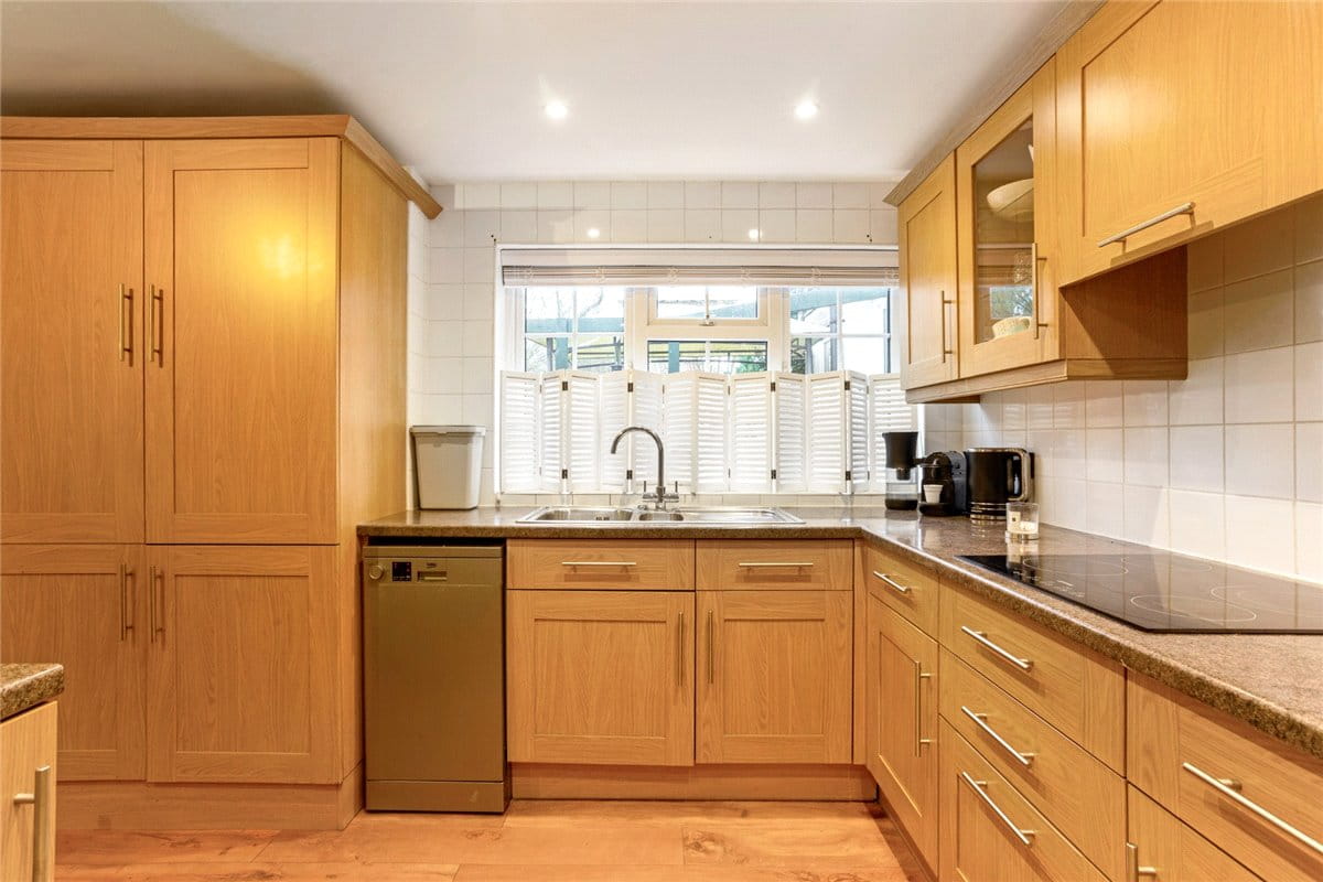 3 bedroom cottage, Wilton, Marlborough SN8 - Available