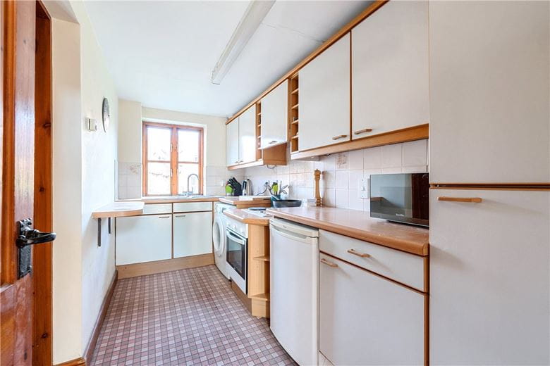 2 bedroom house, St Peters Cottages, Broad Hinton SN4 - Available