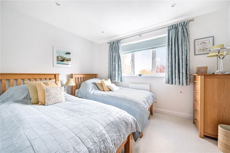 4 bedroom house, High Street, Manton SN8 - Available