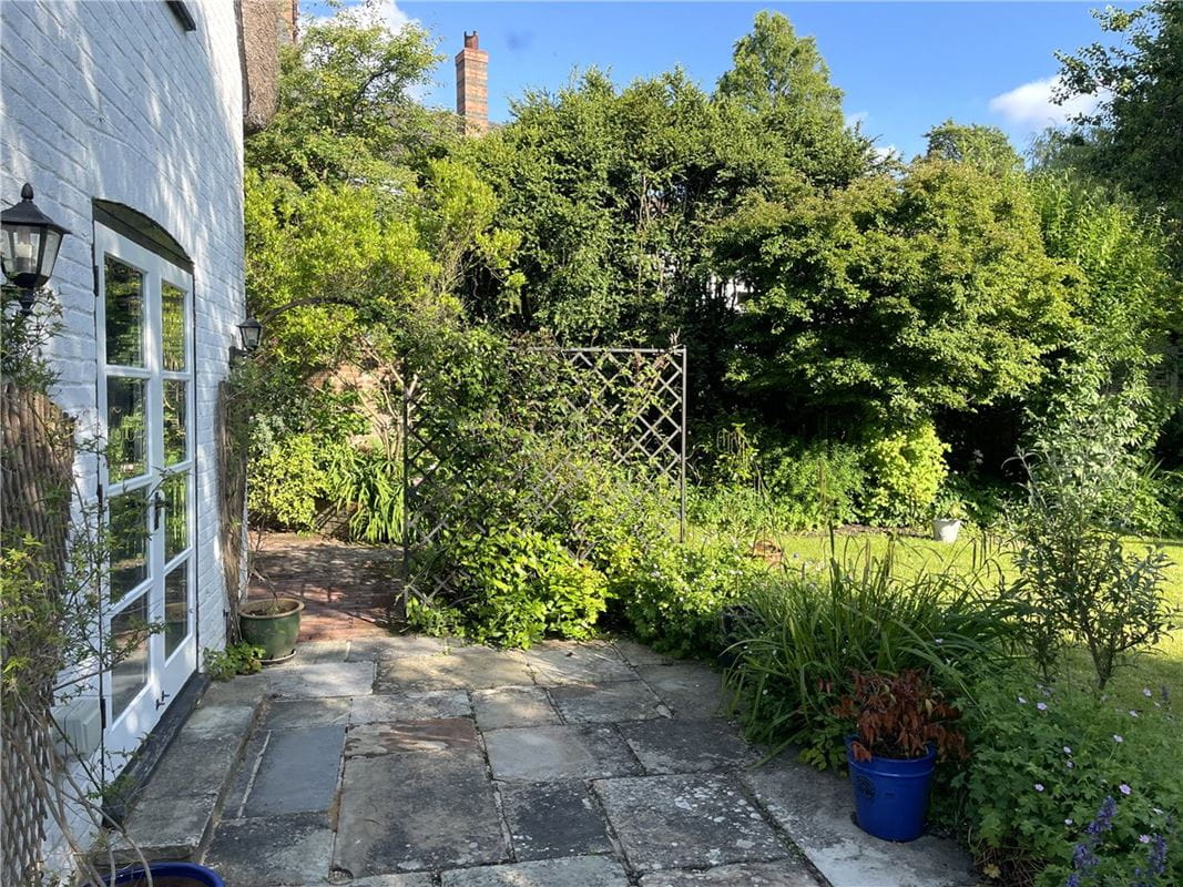 4 bedroom house, Wilton, Marlborough SN8 - Available