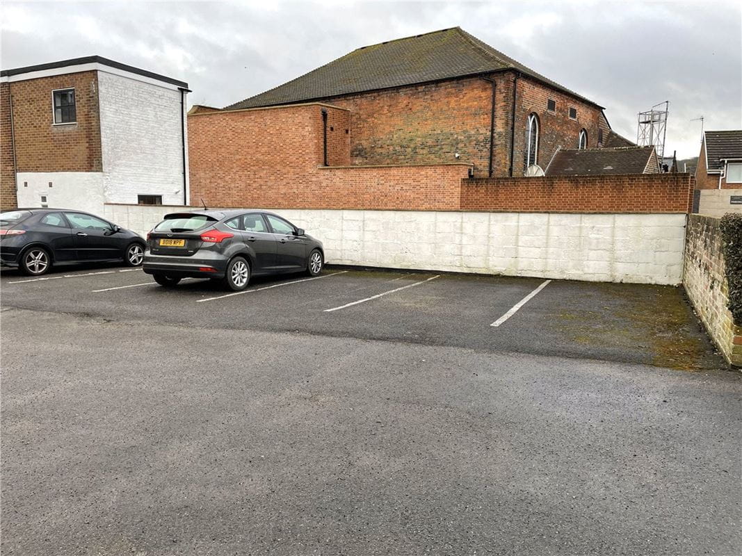  bedroom , The Parade, Marlborough SN8 - Sold STC