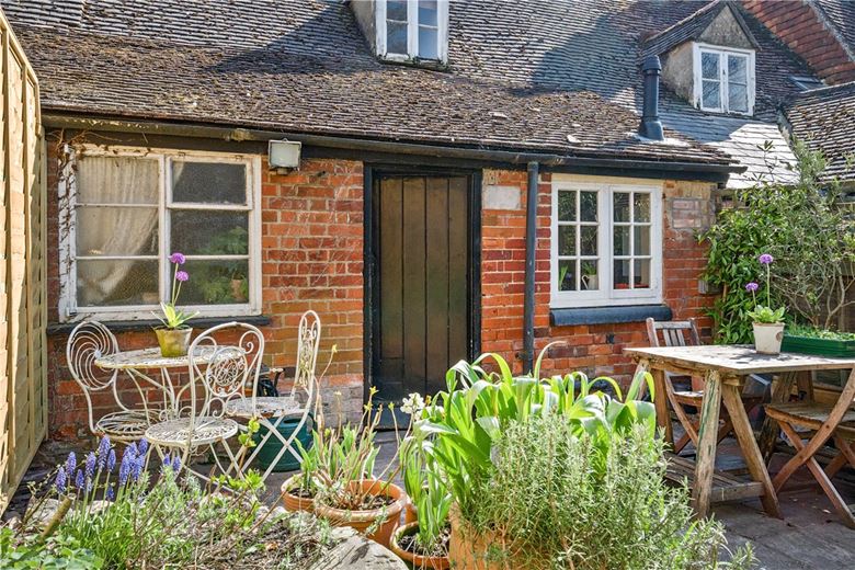 2 bedroom cottage, St. Martins, Marlborough SN8 - Sold STC