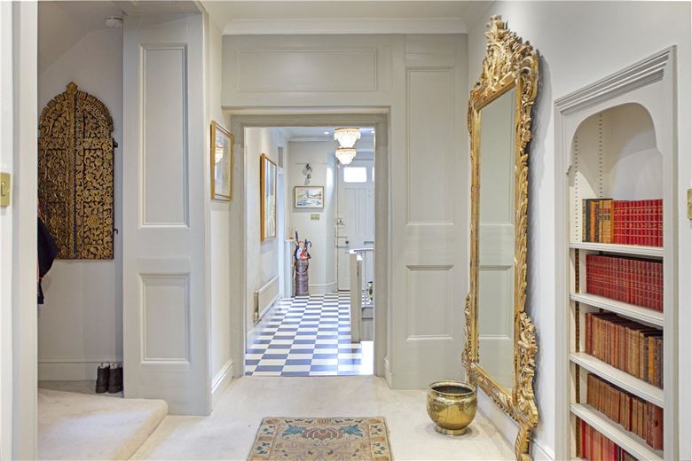 6 bedroom house, The Green, Calne SN11 - Sold