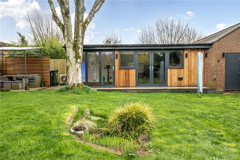 3 bedroom house, Martinsell Green, Pewsey SN9 - Available