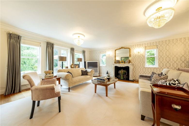7 bedroom house, Milton Lilbourne, Pewsey SN9 - Available
