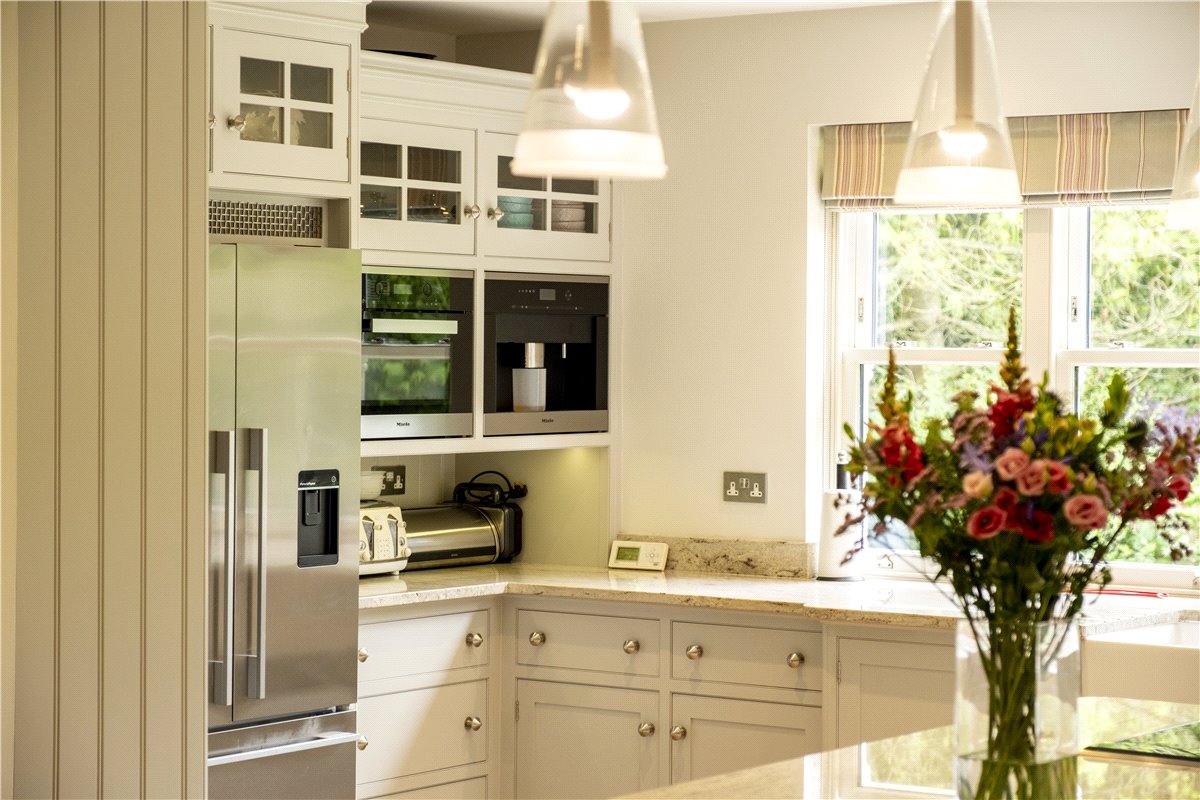 7 bedroom house, Milton Lilbourne, Pewsey SN9 - Available