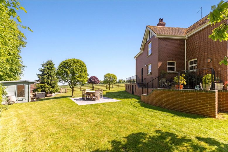 4 bedroom house, Russley Park, Baydon SN8 - Sold