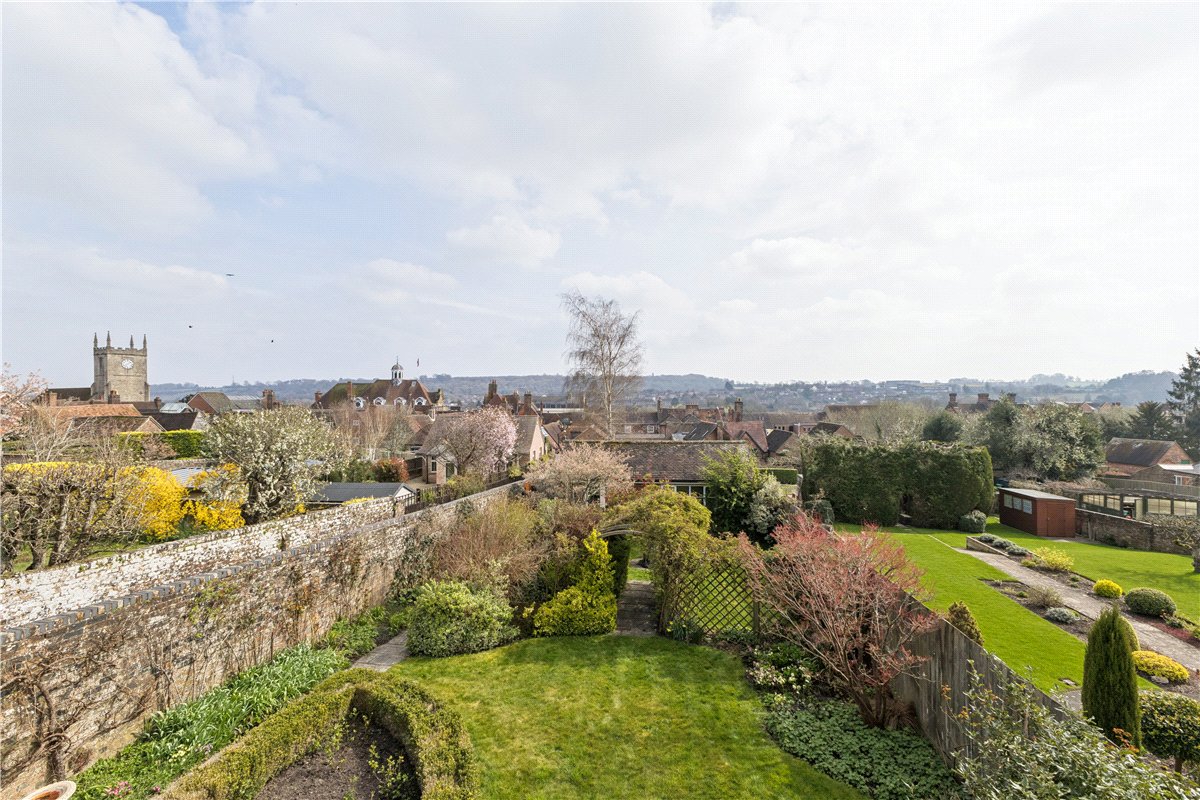 3 bedroom house, Back Lane, Marlborough SN8 - Sold STC