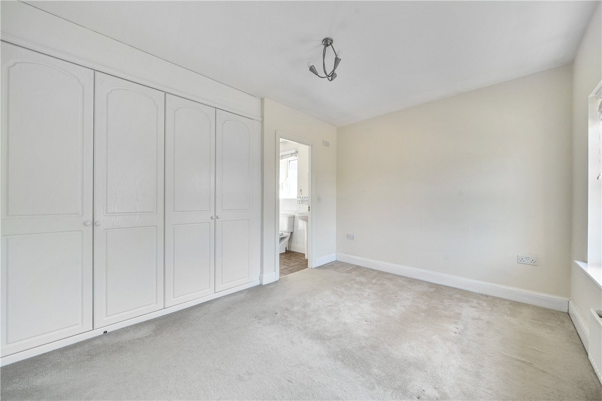 5 bedroom house, Lake View, Calne SN11 - Sold