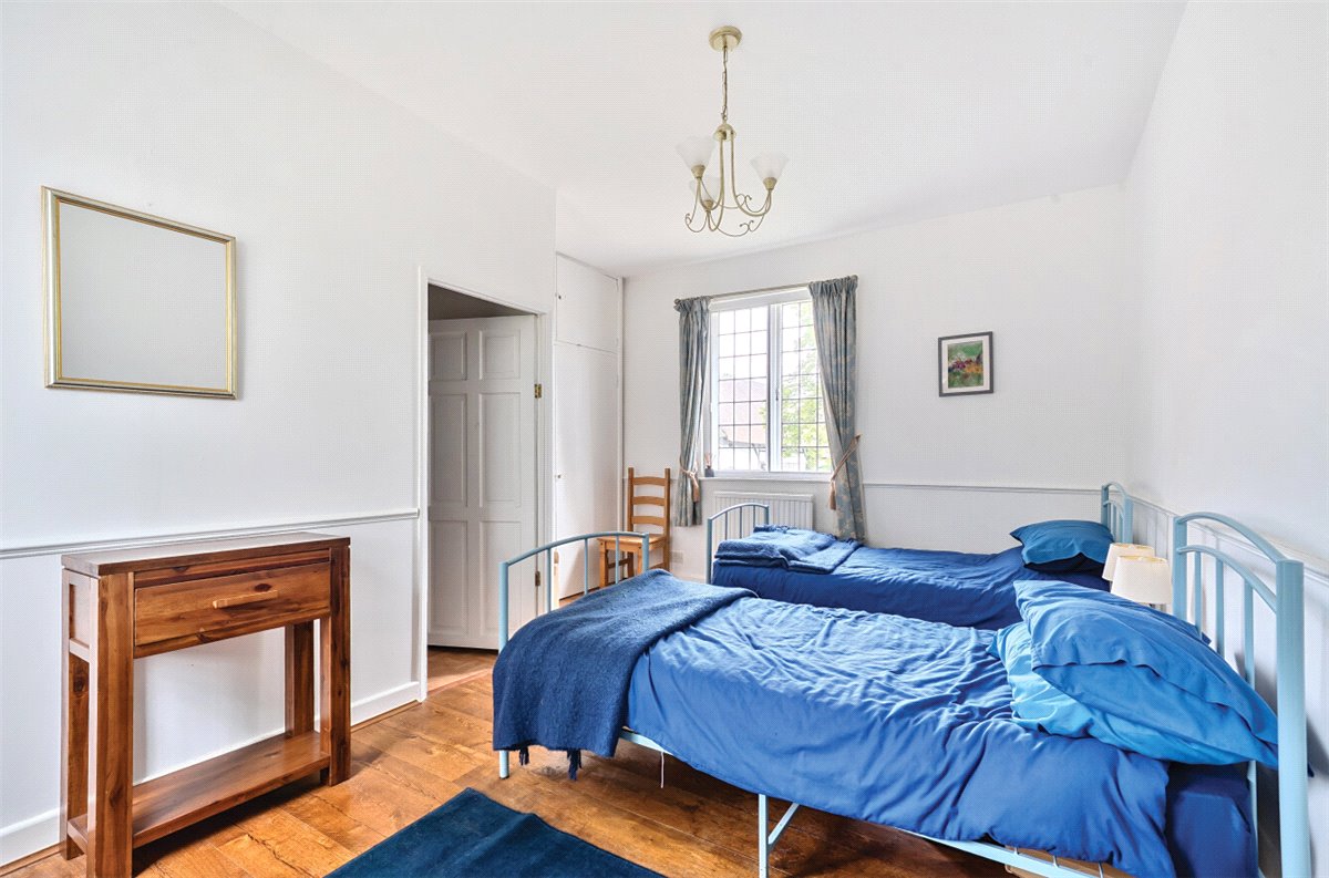 4 bedroom house, Collingbourne Kingston, Marlborough SN8 - Available