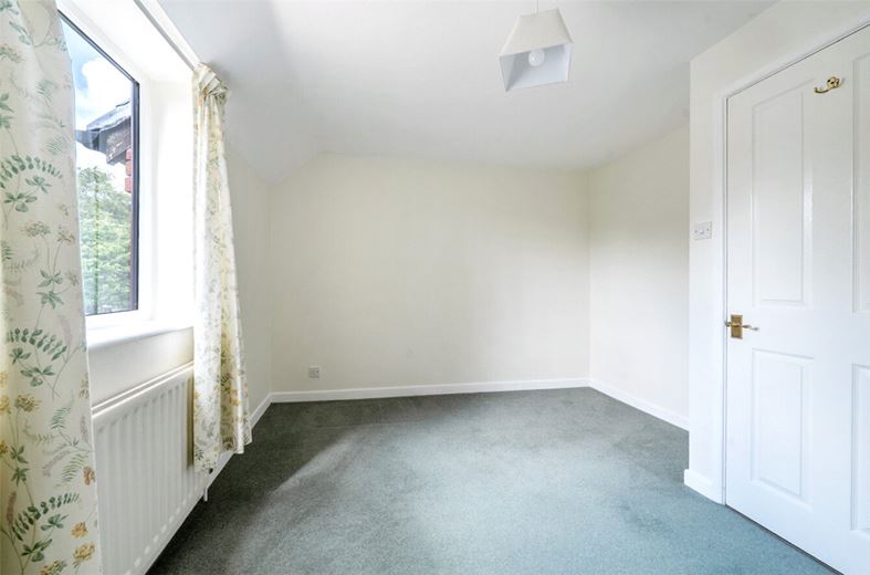 3 bedroom house, Yatesbury, Calne SN11 - Available