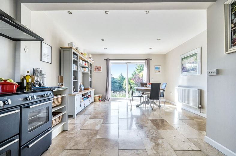 3 bedroom house, Manton Hollow, Manton SN8 - Available