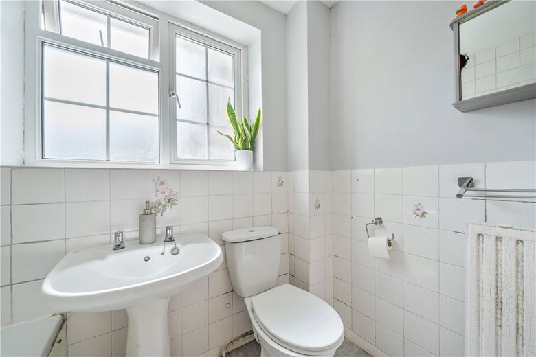 3 bedroom house, Southfield, West Overton SN8 - Available