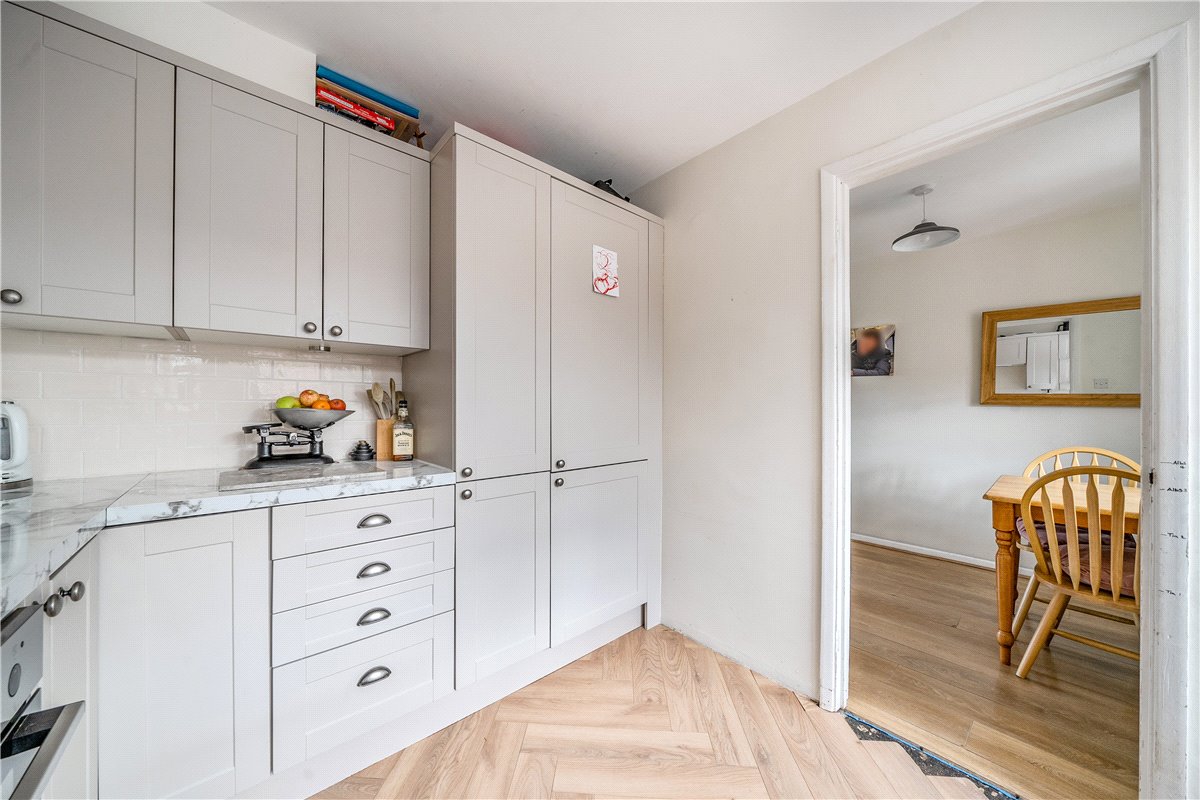 3 bedroom house, Southfield, West Overton SN8 - Available