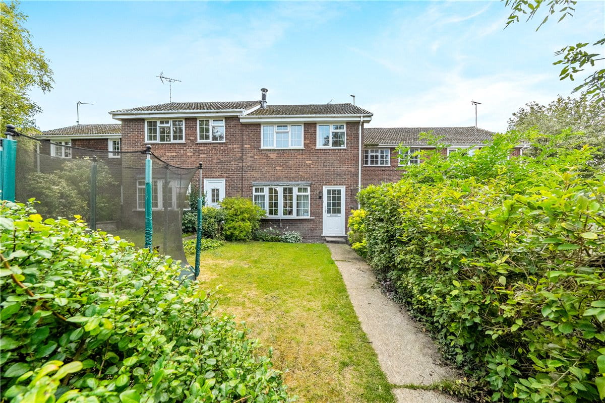 3 bedroom house, Southfield, West Overton SN8 - Available