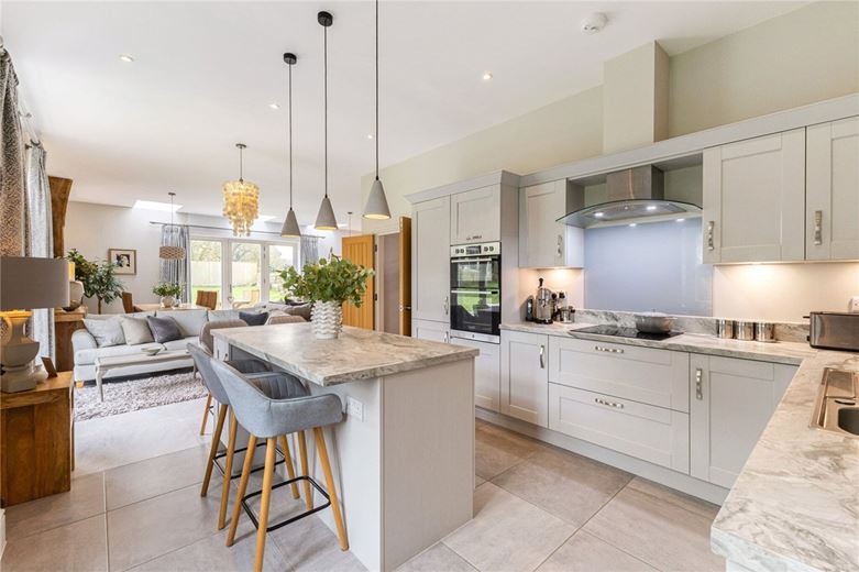 3 bedroom house, Old Dairy Lane, Winterbourne Monkton SN4 - Sold STC