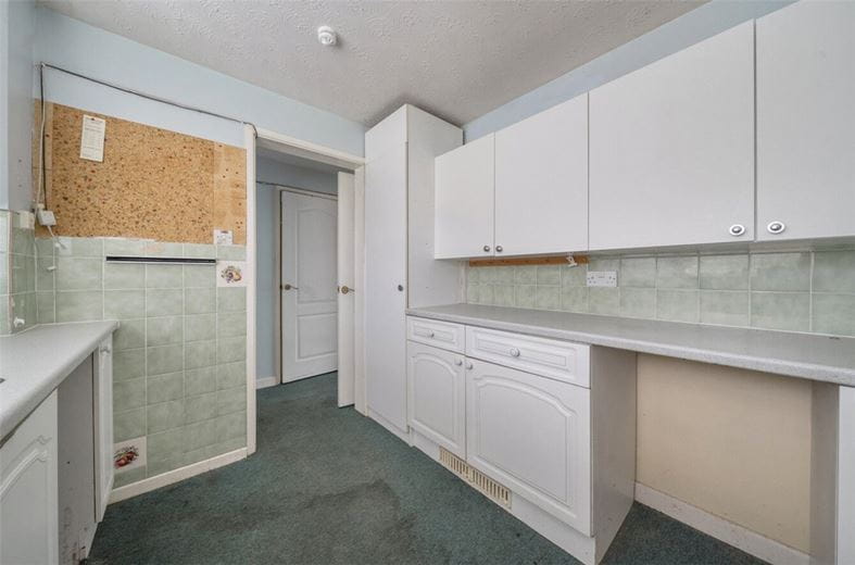 3 bedroom house, Kennet Mews, Marlborough SN8 - Available