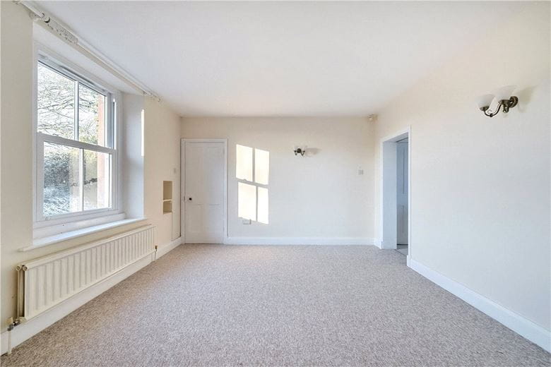 3 bedroom house, The Street, Marden SN10 - Available