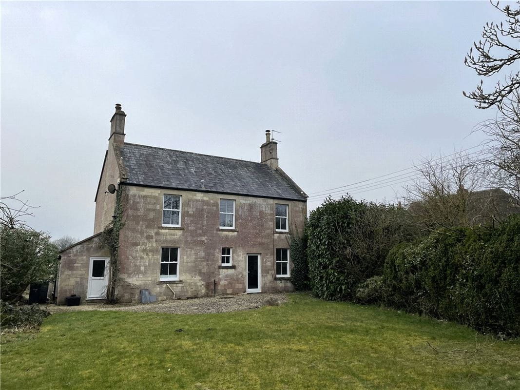 3 bedroom house, The Street, Marden SN10 - Available