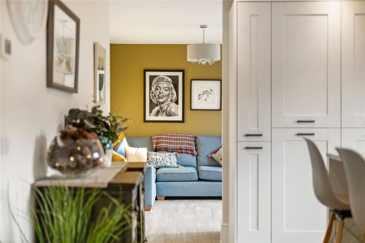 4 bedroom house, Jennings Road, Marlborough SN8 - Available