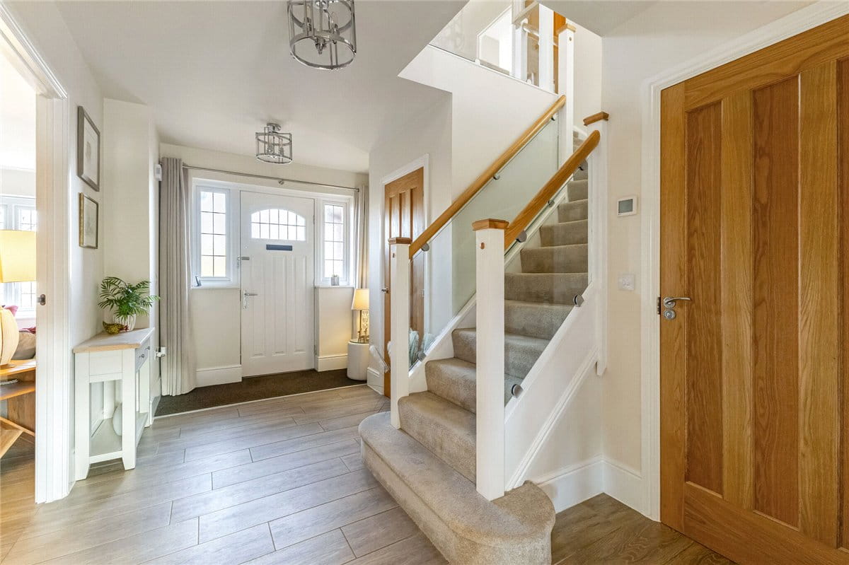 4 bedroom house, Jennings Road, Marlborough SN8 - Available