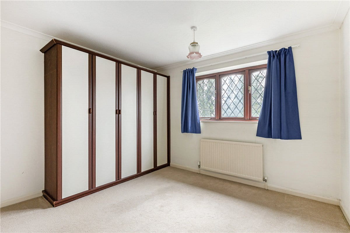 4 bedroom house, Manor Park, South Marston SN3 - Available