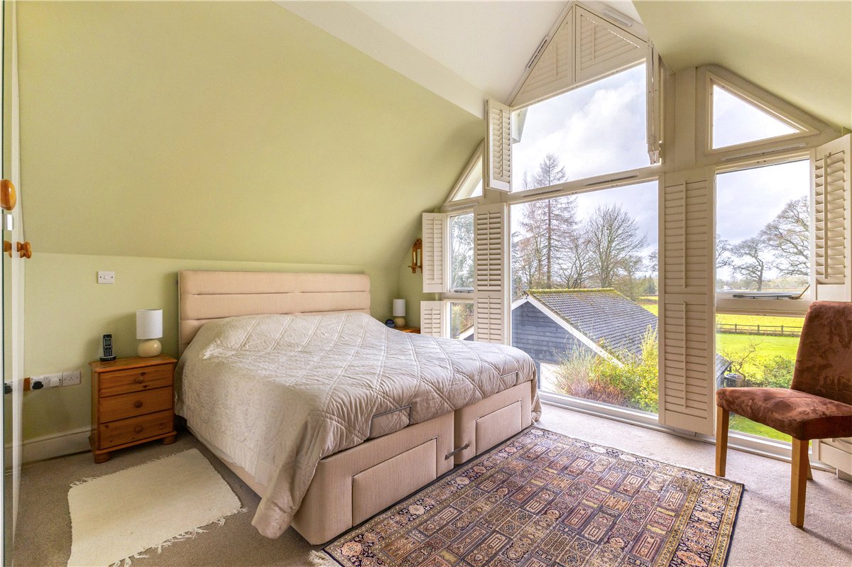 5 bedroom house, Littleworth, Pewsey SN9 - Available