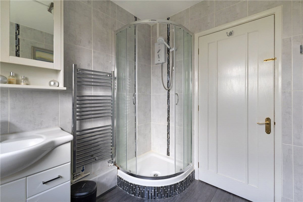 5 bedroom house, Littleworth, Pewsey SN9 - Available