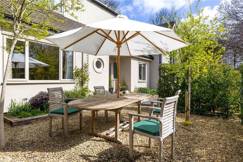 5 bedroom house, Bridge Street, Manton SN8 - Available