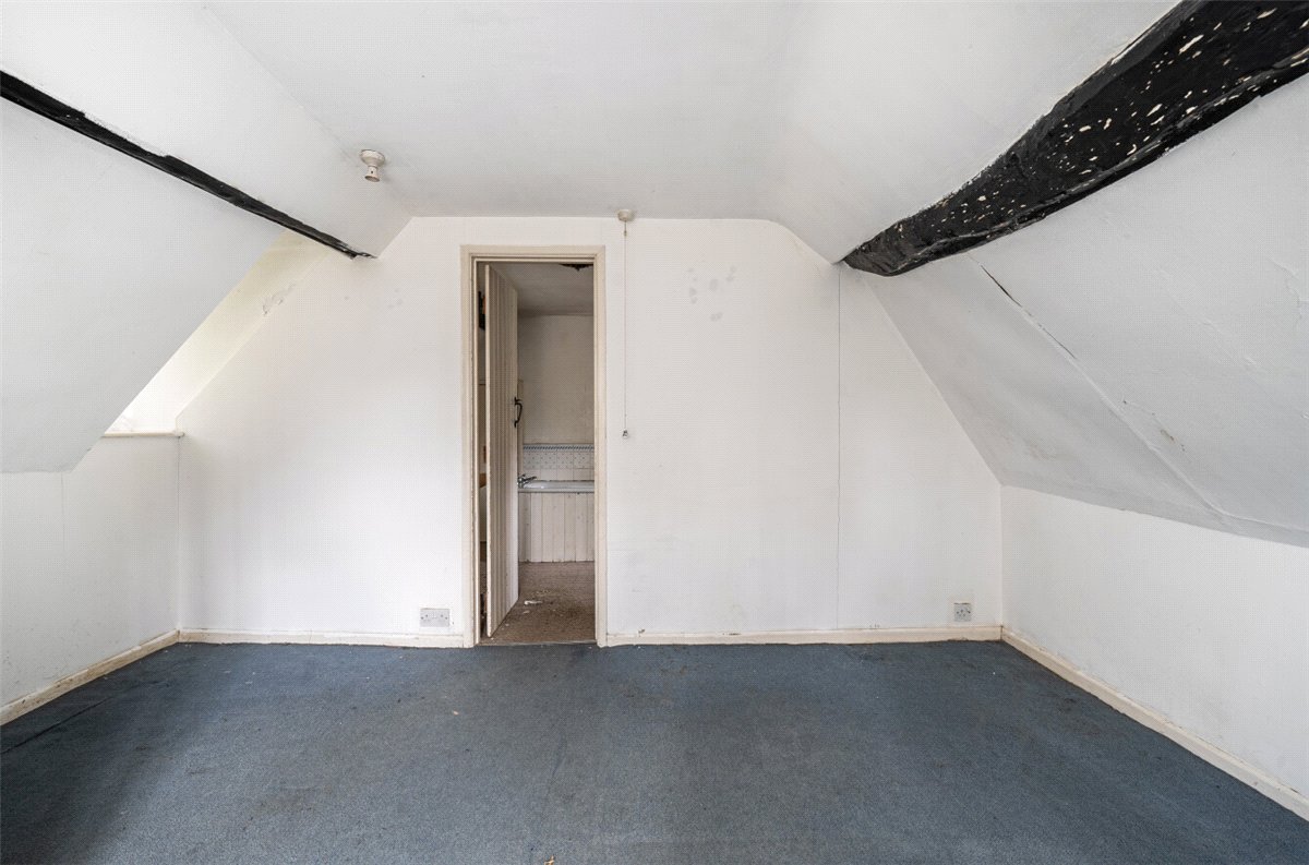 3 bedroom cottage, Brown's Lane, Alton Barnes SN8 - Available