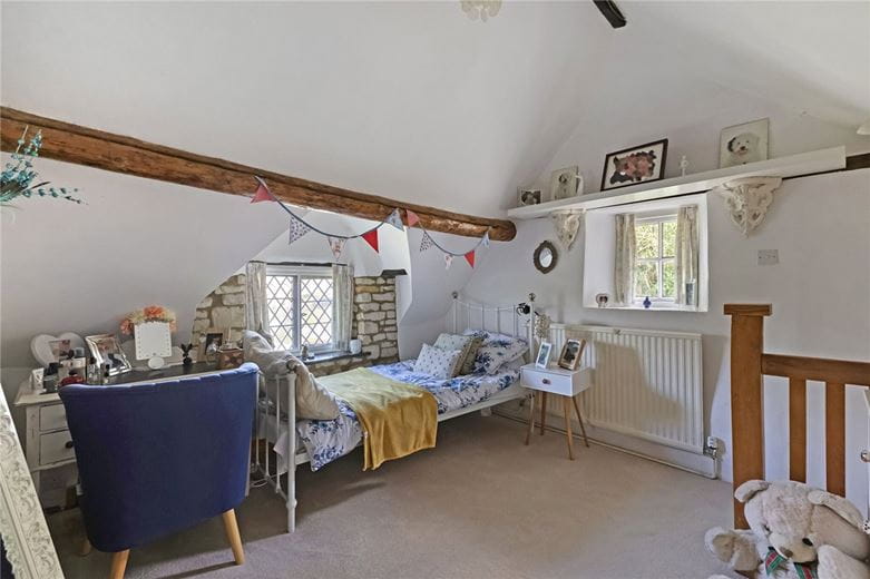 3 bedroom house, Park Lane, Cherhill SN11 - Available