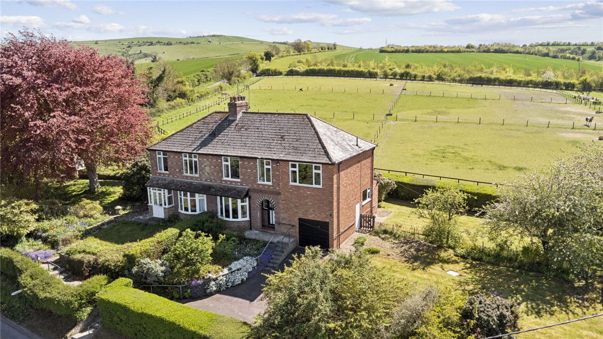 4 bedroom house, Hinton Parva, Swindon SN4 - Available