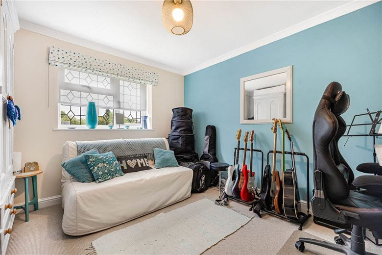 5 bedroom house, Forge Close, Milton Lilbourne SN9 - Available