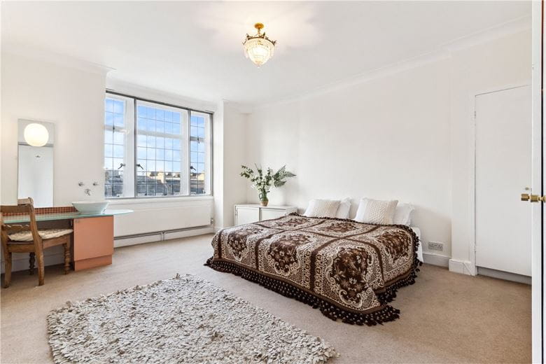 2 bedroom , Portland Place, Marylebone W1B - Available