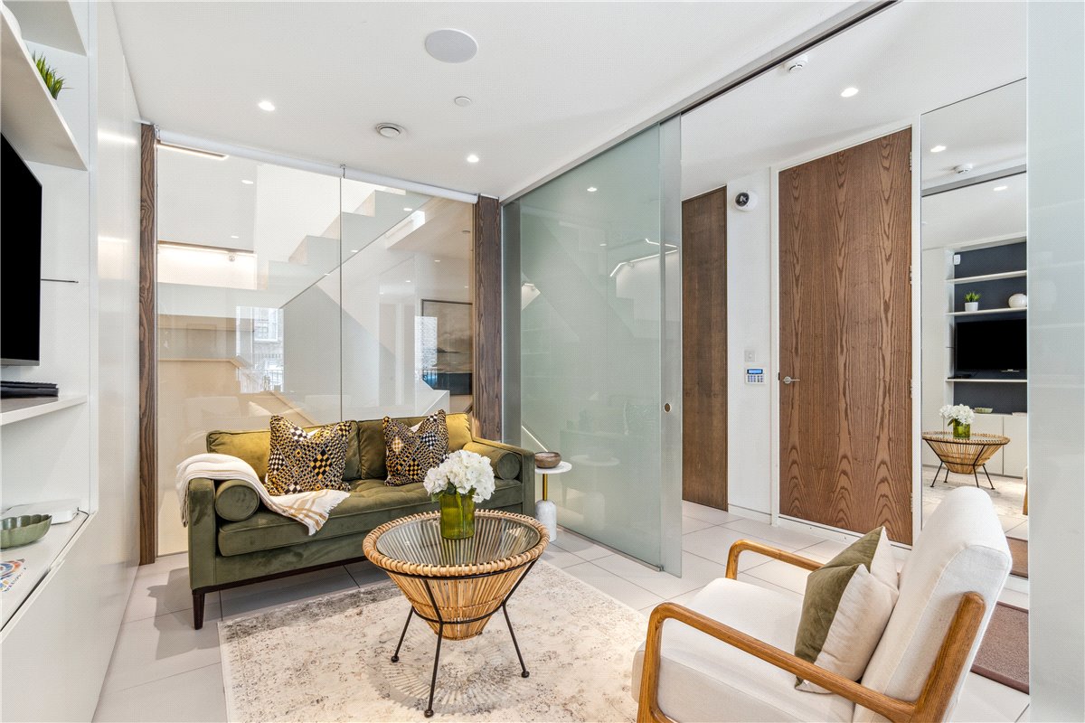 4 bedroom house, Clay Street, London W1U - Available