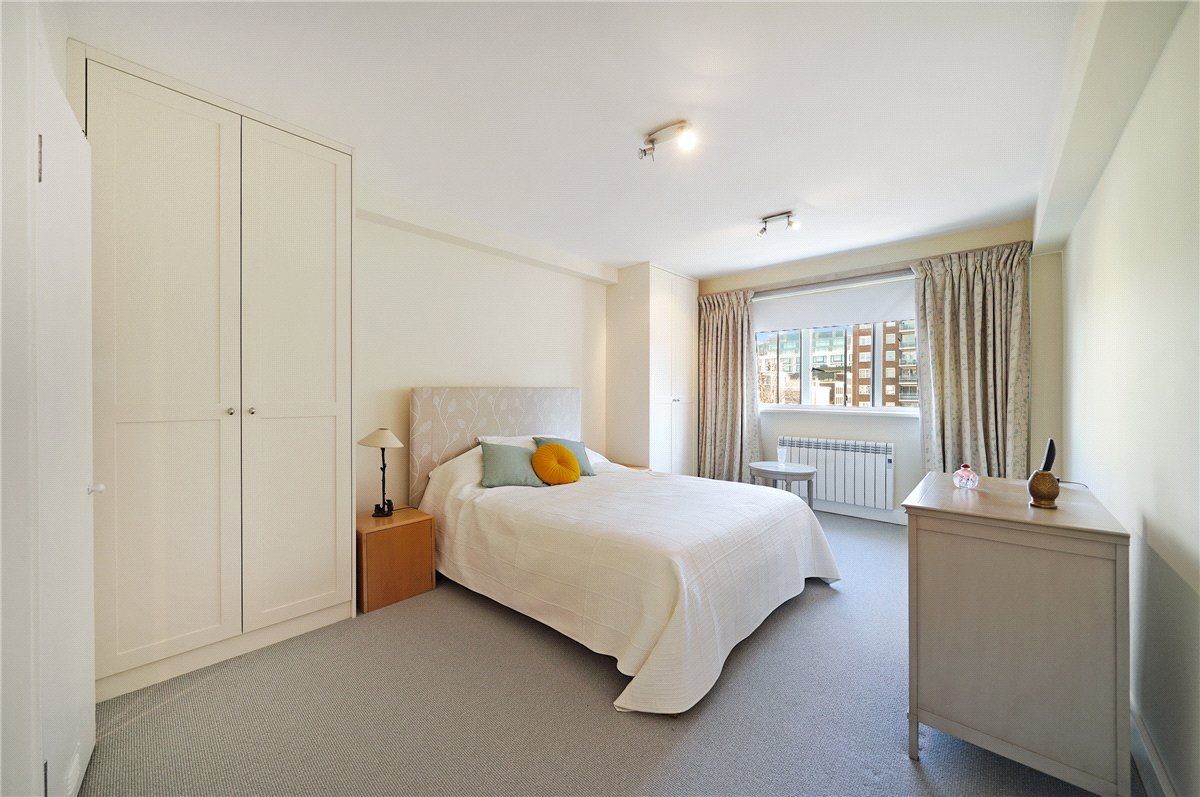 3 bedroom flat, Montagu Street, London W1H - Available