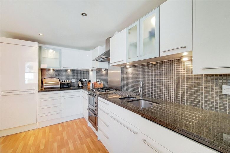 2 bedroom house, Wimpole Mews, Marylebone W1G - Available