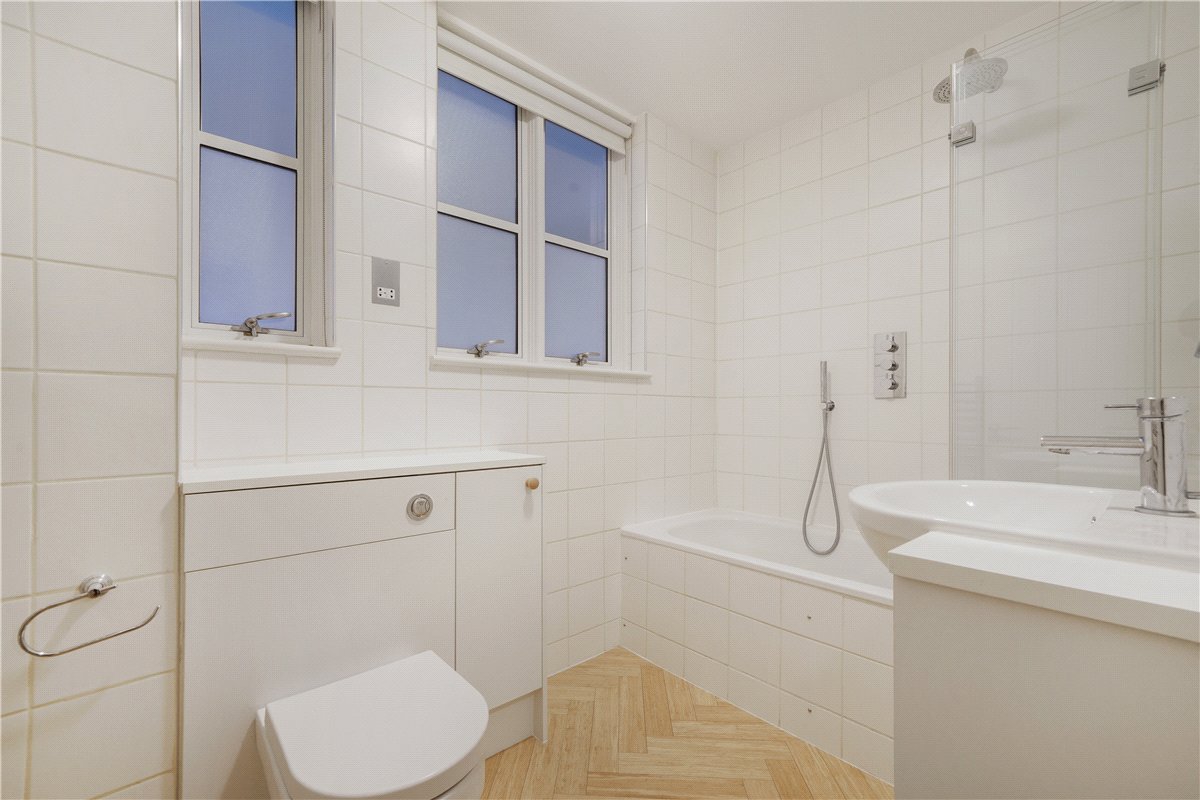 1 bedroom flat, South Audley Street, Mayfair W1K - Available
