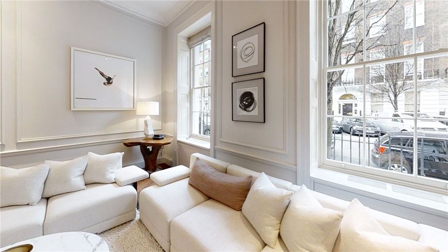 4 bedroom flat, Devonshire Place, Marylebone W1G - Available