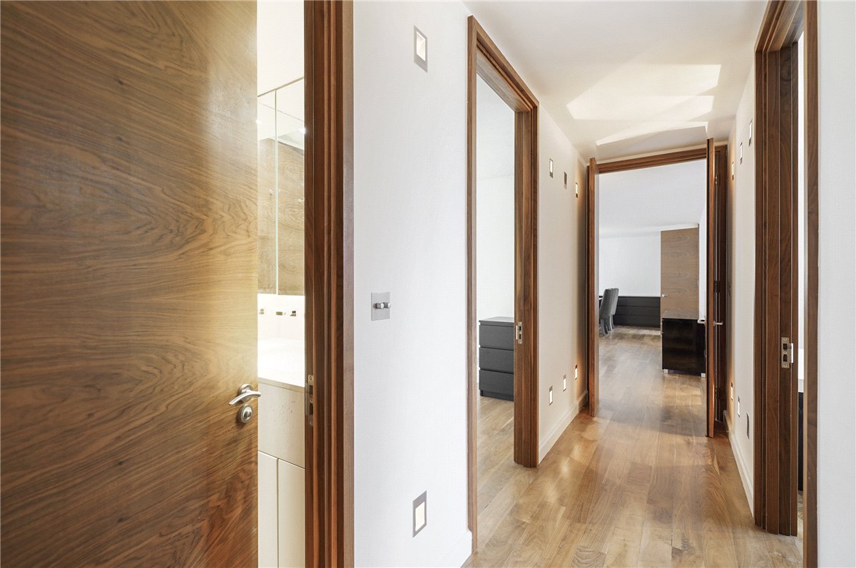 2 bedroom flat, William Mews, Knightsbridge SW1X - Available