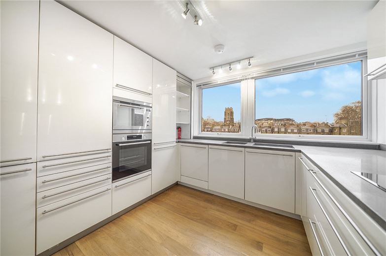 2 bedroom flat, William Mews, Knightsbridge SW1X - Available