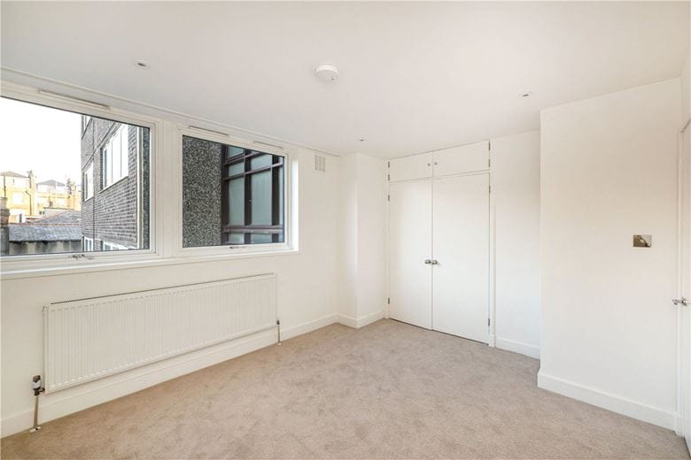3 bedroom flat, William Mews, Belgravia SW1X - Available