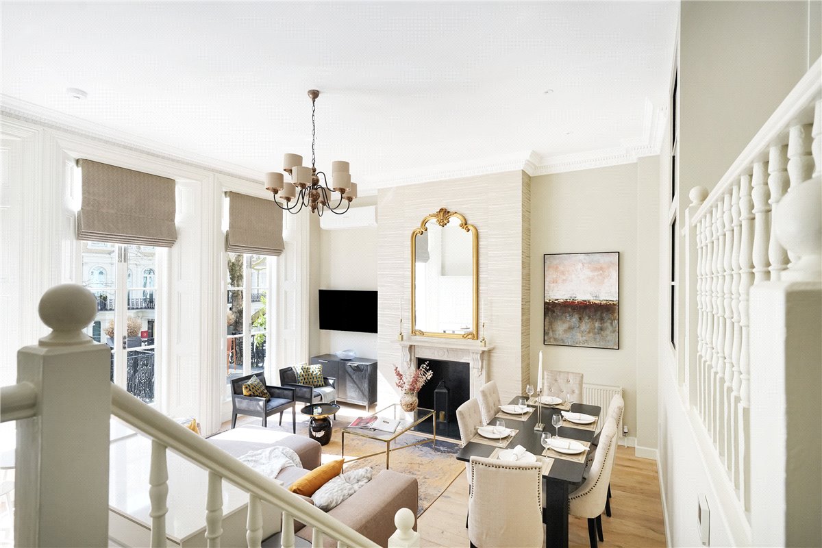 4 bedroom flat, Beaufort Gardens, Knightsbridge SW3 - Let Agreed