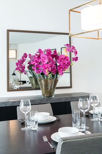 1 bedroom flat, Duke Street, Mayfair W1K - Available