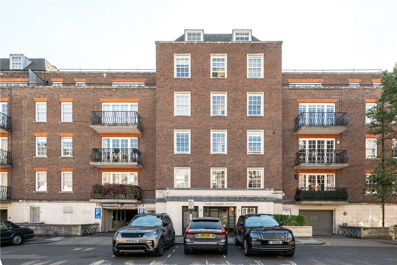 2 bedroom flat, Reeves Mews, Mayfair W1K - Available