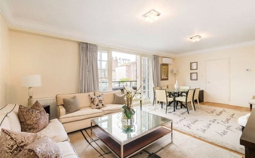 2 bedroom flat, Reeves Mews, Mayfair W1K - Available